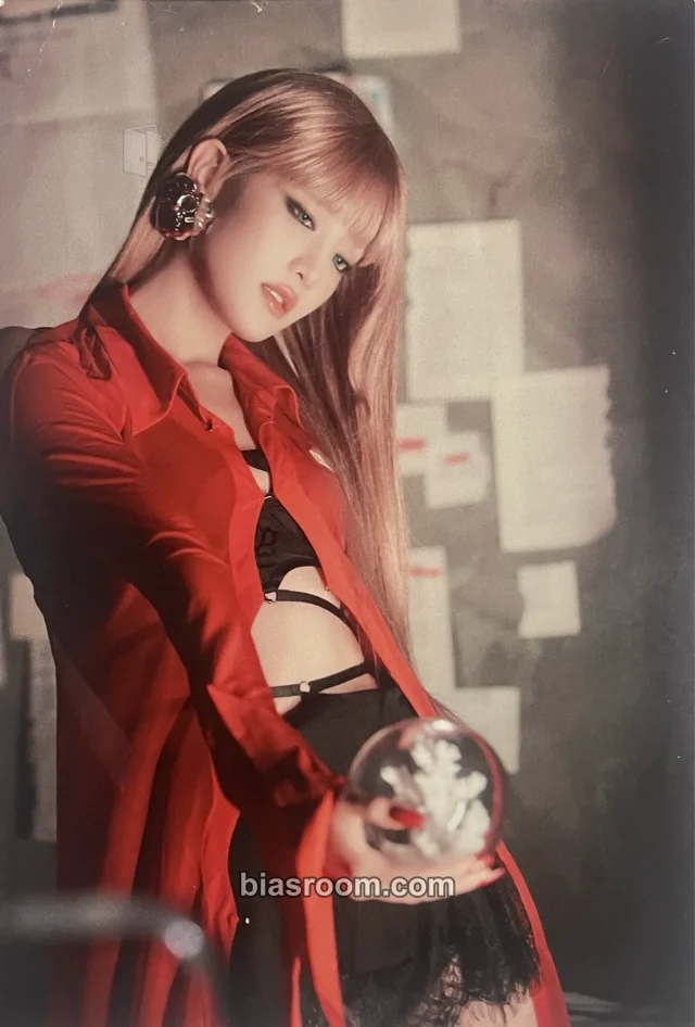 i-dle - Minnie - I Love Album postcard dear my muse (dmm) round 3