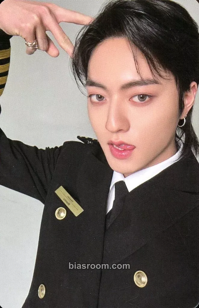 Haruto 2024 Welcoming Collection Photocard - TREASURE - TREASURE K-pop photocard