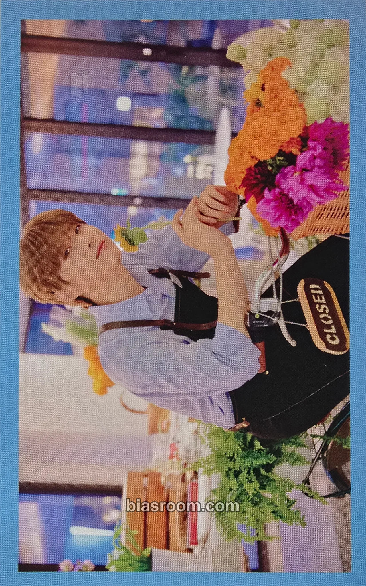 Woobin 2021 SEASON GREETINGS <CAFE.CRAVITY> Photocard - CRAVITY - CRAVITY K-pop photocard