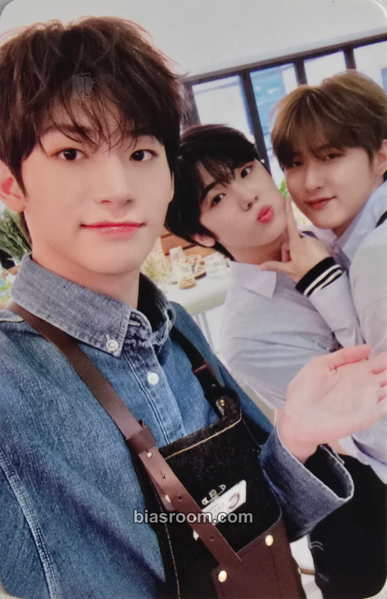 2021 SEASON GREETINGS <CAFE.CRAVITY> Photocard - CRAVITY - CRAVITY K-pop photocard