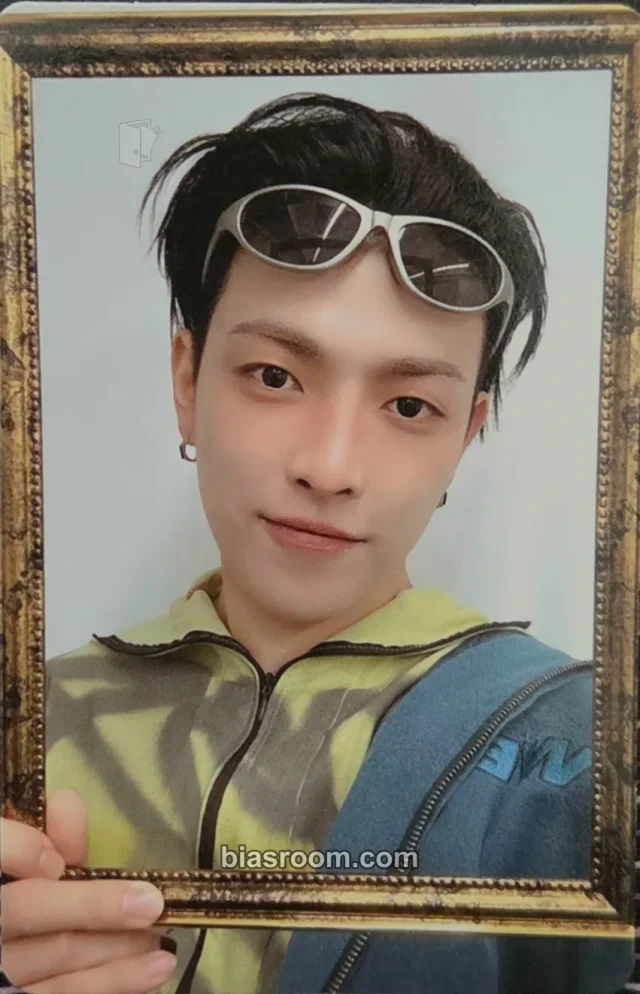 ATEEZ - Hongjoong - ANITEEZ IN COLOR Other pop-up exclusive purchase benefit online