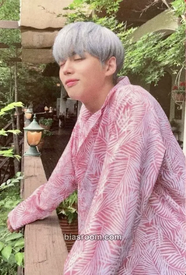 PENTAGON - Hongseok - SUM(ME:R) Album broadcast