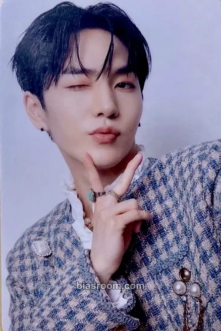 Kino 2022 Live In Japan ~Feelin Like~ Photocard - PENTAGON - PENTAGON K-pop photocard