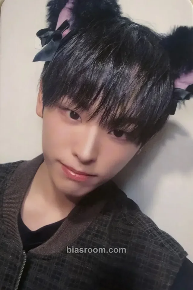Keyvitup - Taehwan - KEYVITUP Album araise fansign round 3