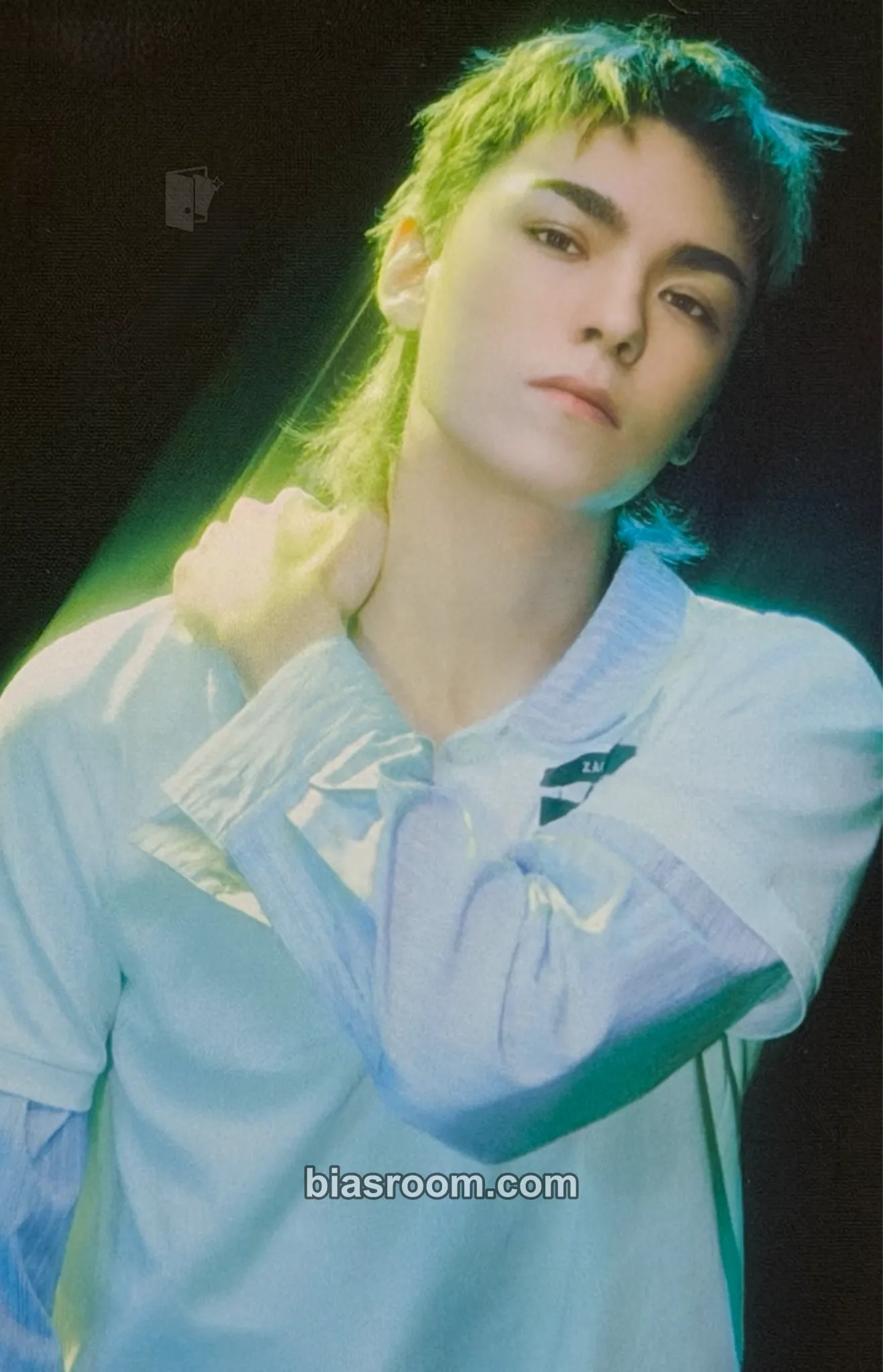 Vernon VERNON THE8 - V8 LIVE Photocard - SEVENTEEN - SEVENTEEN K-pop photocard