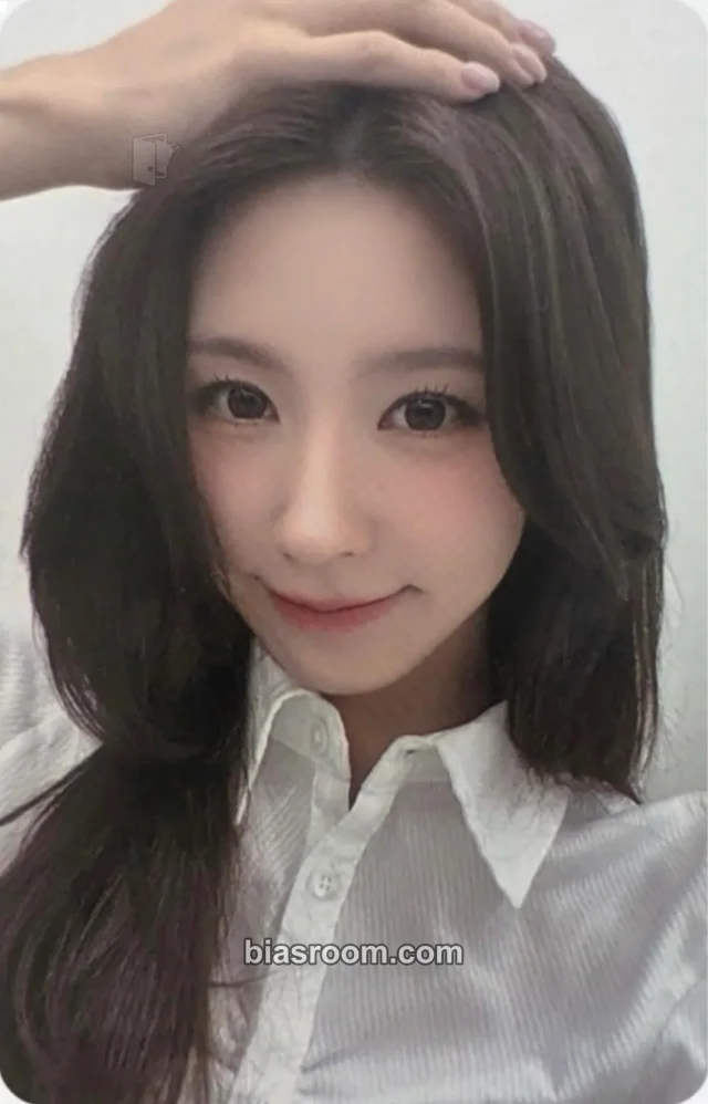i-dle - Miyeon - We are Album lucky draw (LD) everline round 4