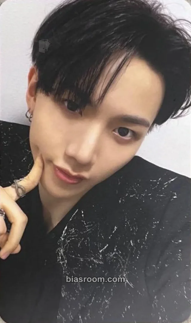 ALL(H)OURS - Hyunbin - No Doubt Album joeun music round 2 video call (fancall)