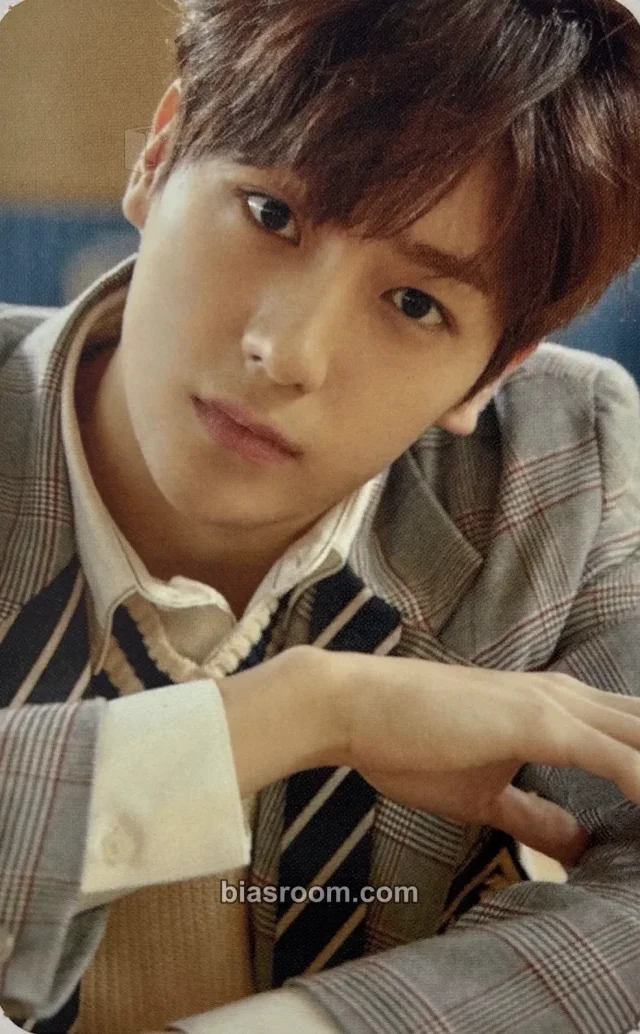 THE BOYZ - Hyunjae - THE FIRST Album album photocard live version platform non-random