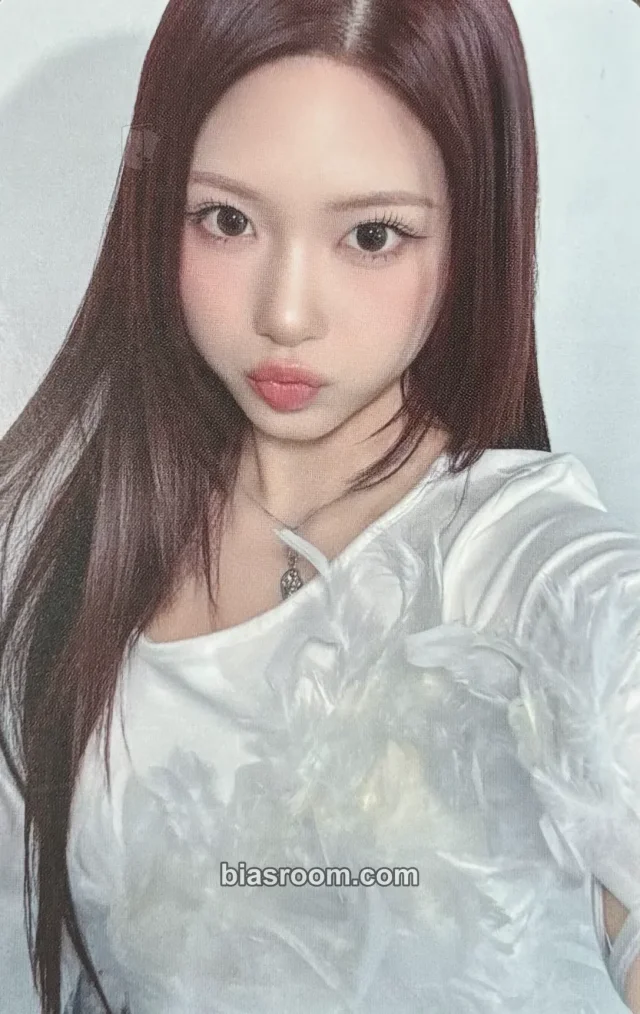 RESCENE - Zena - lip bomb Album album photocard album inclusion lip balm version