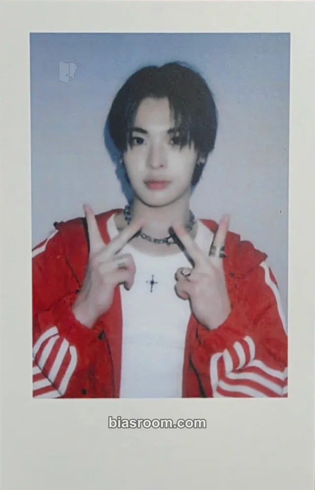 xikers - Yechan - ROUTE ZERO: The ORA Album everline polaroid round 1 video call (fancall) fansign special gift