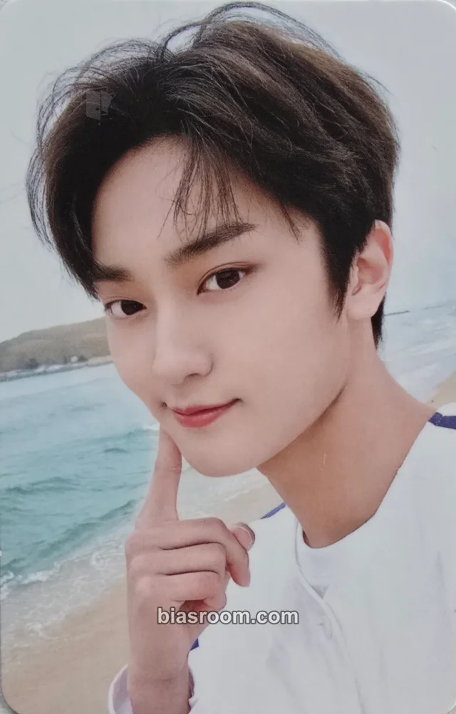 CRAVITY - Taeyoung - Summer Package [Stand Together] Other pob (pre-order benefit) starship square (ssq)