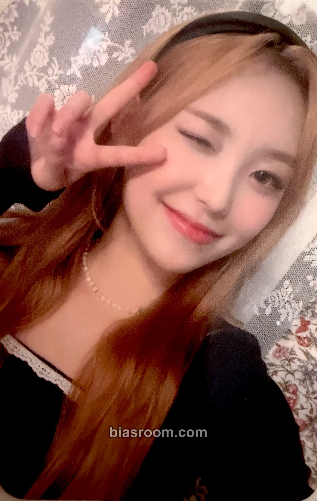 Yujeong Into The Light Photocard - LIGHTSUM - LIGHTSUM K-pop photocard