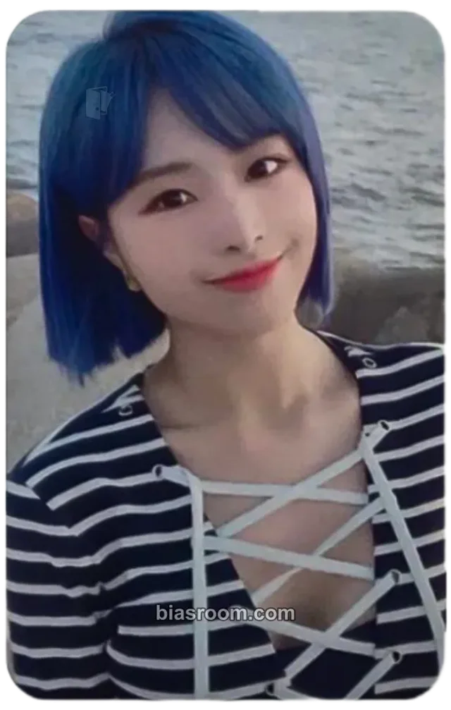 APRIL - Chaewon - Hello Summer Album pob (pre-order benefit) makestar B version