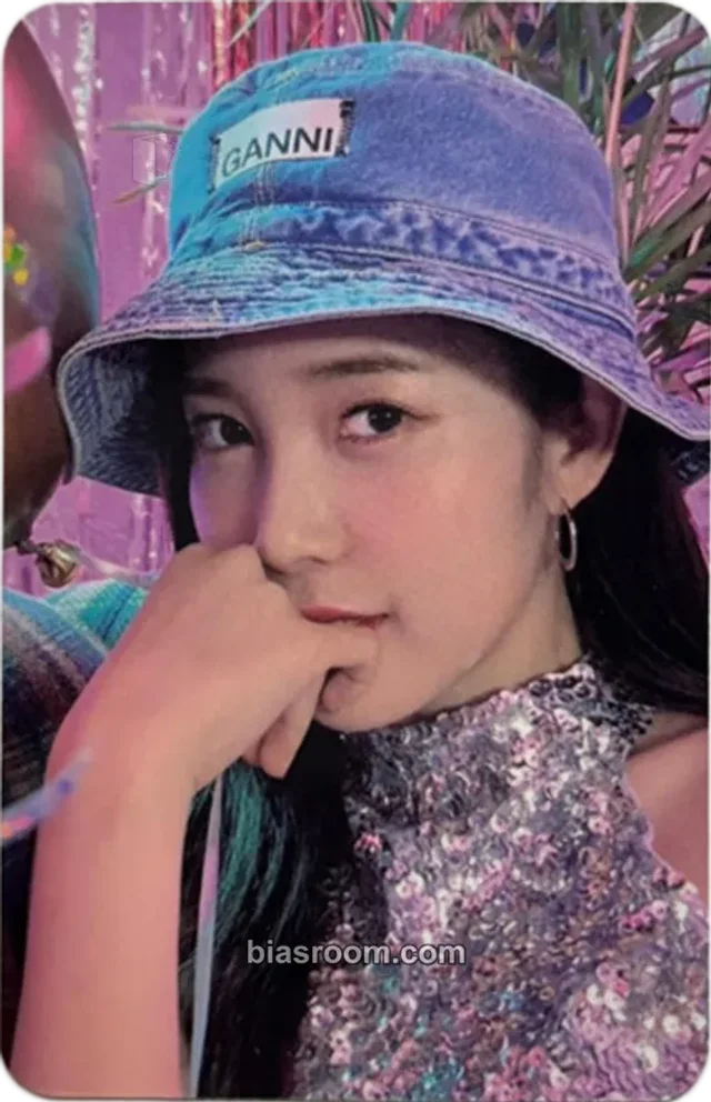 APRIL - Chaekyung - Hello Summer Album album photocard summer night version