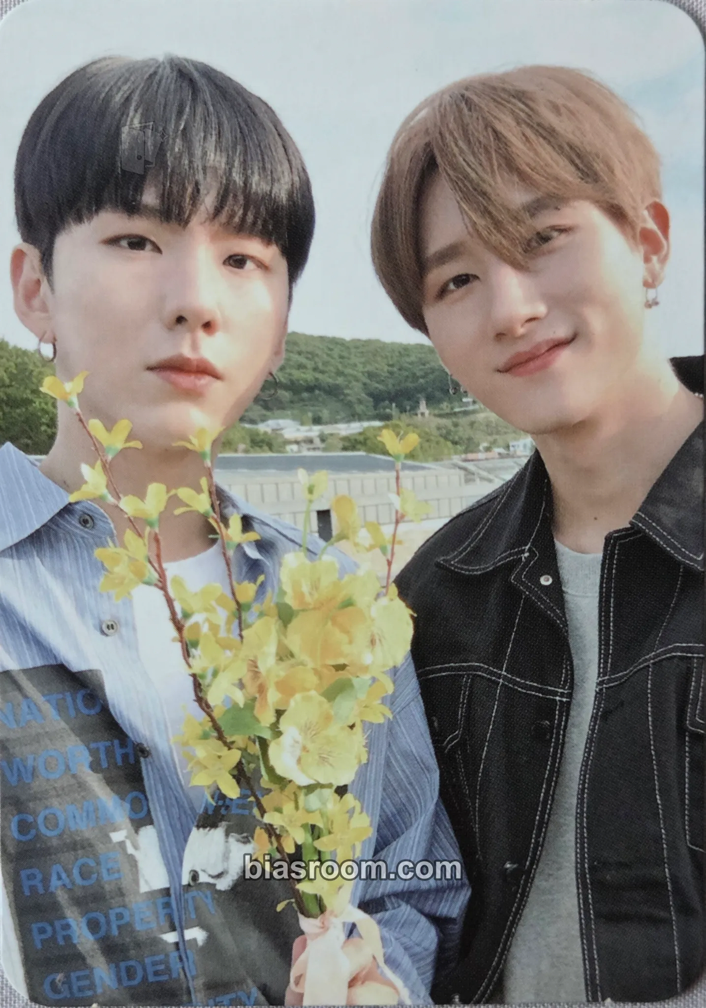 Follow - Find You Photocard - MONSTA X - MONSTA X K-pop photocard