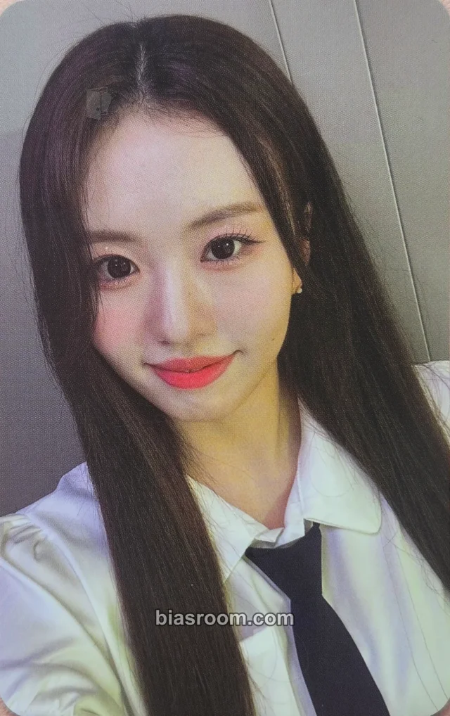 ILY:1 - Hana - New Chapter Album nemoz shop round 2