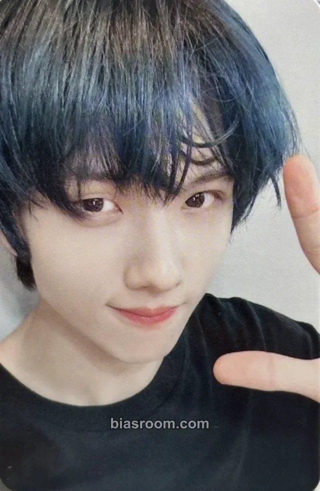 NCT DREAM - Jisung - 7TH NCT DREAM ANNIVERSARY MD Other merch photocard glow in the dark sticker