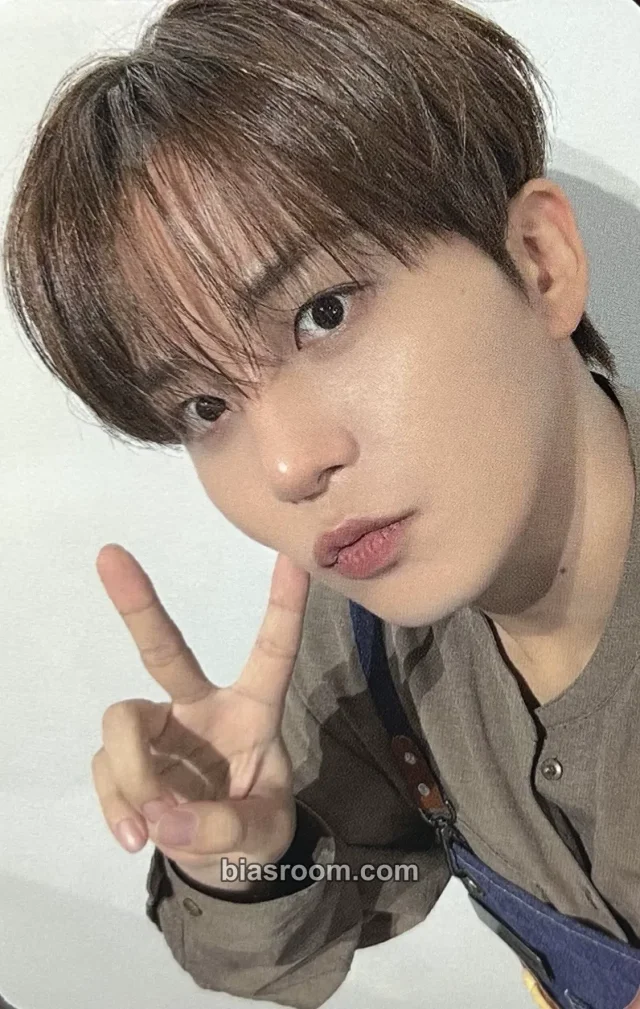 ATEEZ - Jongho - GOLDEN HOUR : Part.5 Album apple music round 2 double-sided video call (fancall) fansign