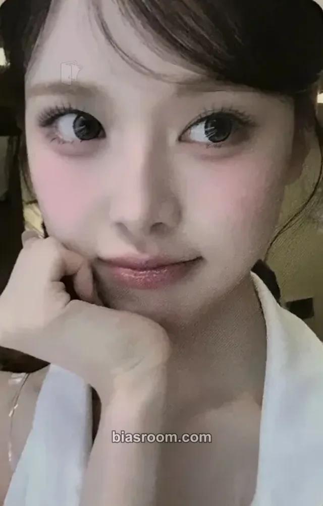 izna - Bang Jeemin - Music Bank Event broadcast