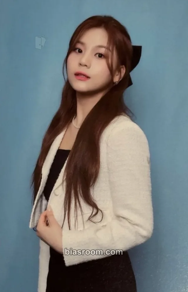 Umji Beam Of Prism トレカ - VIVIZ | Bias Room