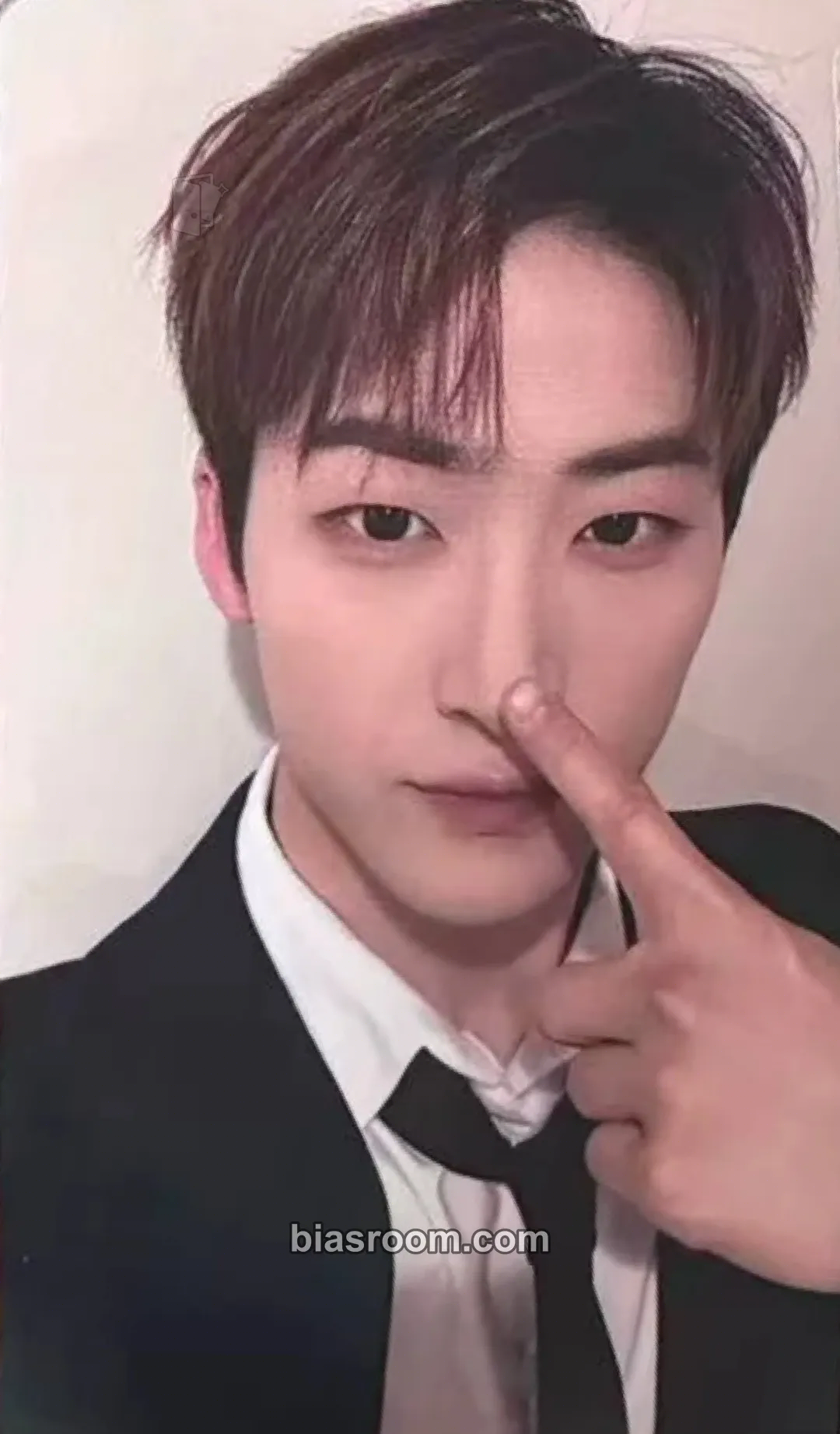 Youmin Smoke Point Photocard - ALL(H)OURS - ALL(H)OURS K-pop photocard