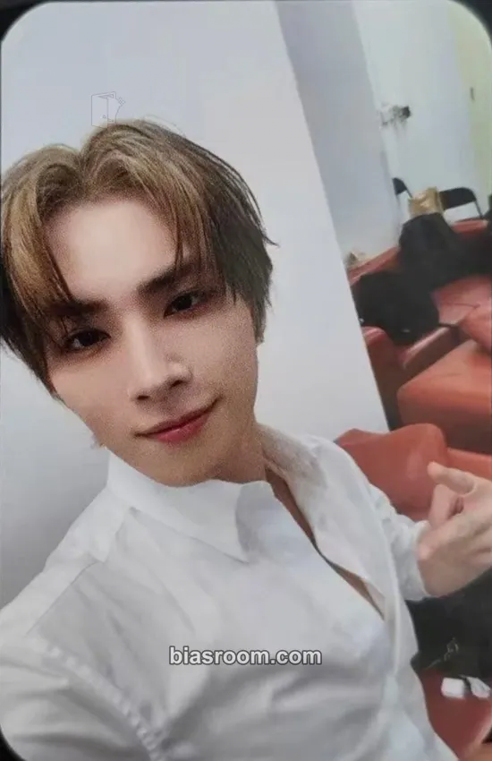 Xiaojun 2025 WayV Concert Tour NO Way OUT Photocard - WayV - WayV K-pop photocard