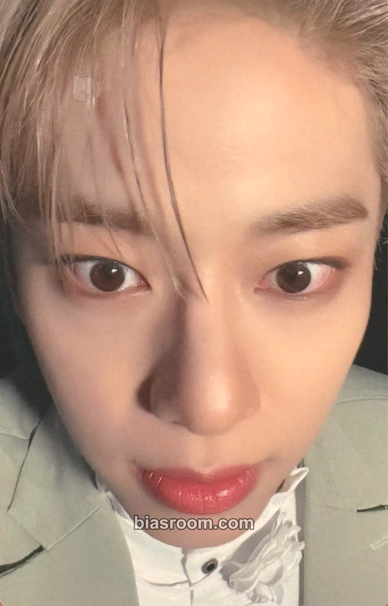 Donghyun THE FUTURE IS OURS : FOUND Photocard - AB6IX - AB6IX K-pop photocard