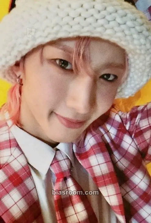 Hui WHU IS ME : Complex Photocard - PENTAGON - PENTAGON K-pop photocard