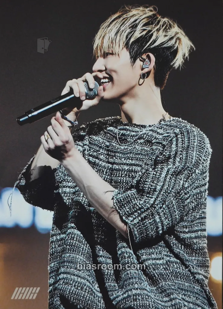 B.I iKON Japan Dome Tour 2017 Photocard - iKON - iKON K-pop photocard