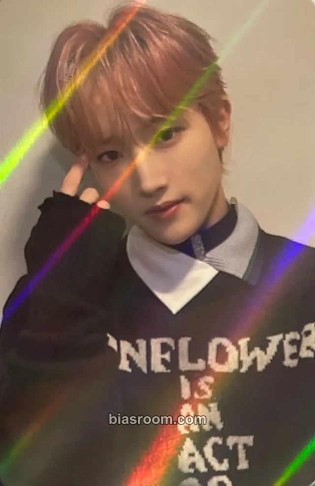 Tempest - Hyuk - ON and ON Album holographic (hologram) pob (pre-order benefit) green version