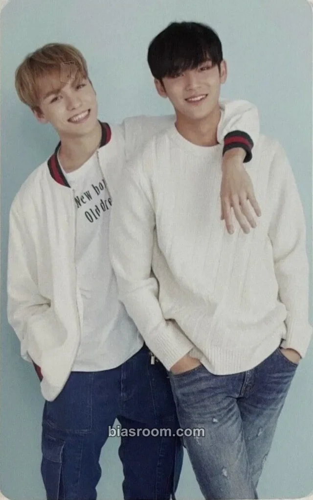SEVENTEEN - Mingyu & Vernon - 2018 2ND SEVENTEEN IN CARAT LAND Event A version fan meeting merch photocard trading card