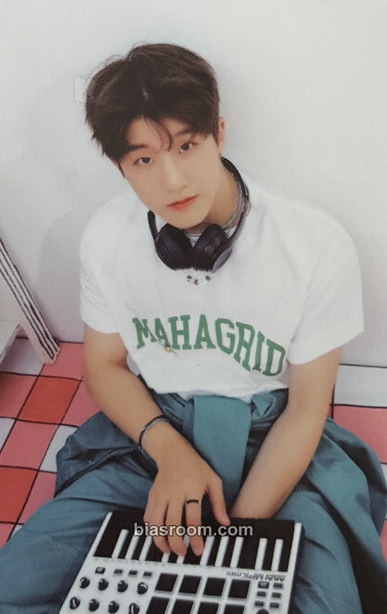 JinJin 2023 Season's Greetings Photocard - ASTRO | Bias Room