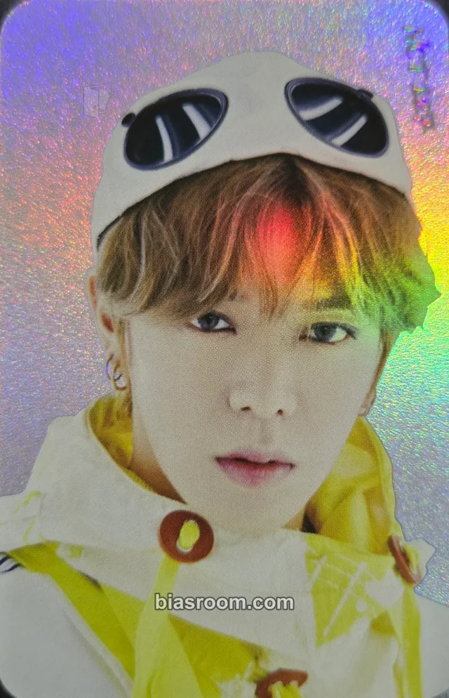 Yuta NCT 127 We Are Superhuman K-pop photocard