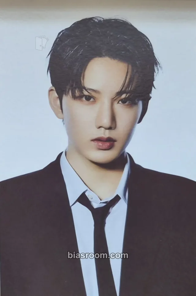 Junkyu New Wav Photocard - TREASURE | Bias Room