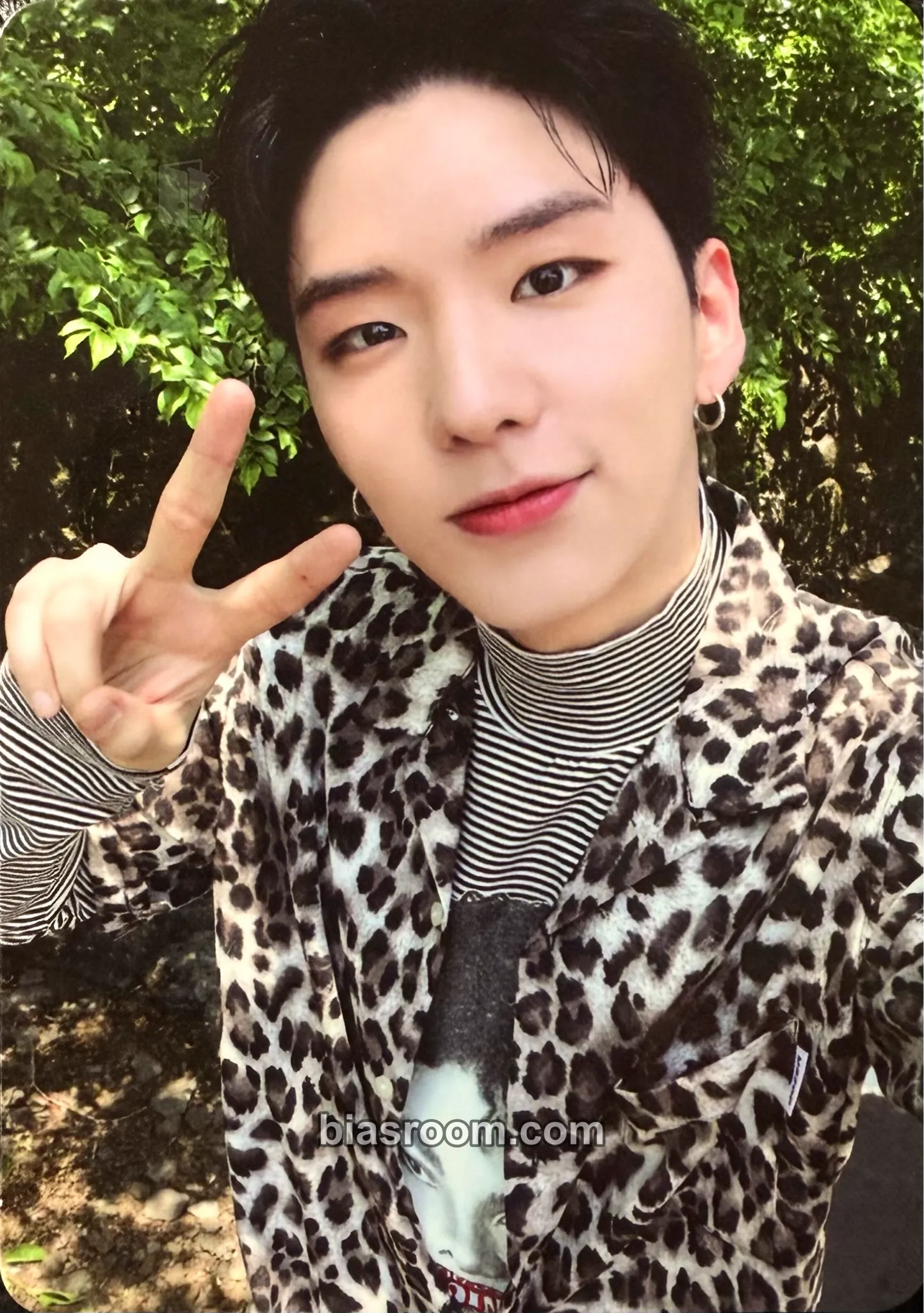 Kihyun Shoot Out トレカ - MONSTA X | Bias Room