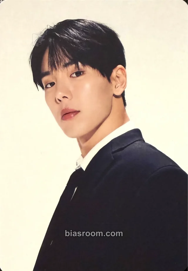 Shownu TWOTUCKGOM [Official MD] トレカ - MONSTA X | Bias Room
