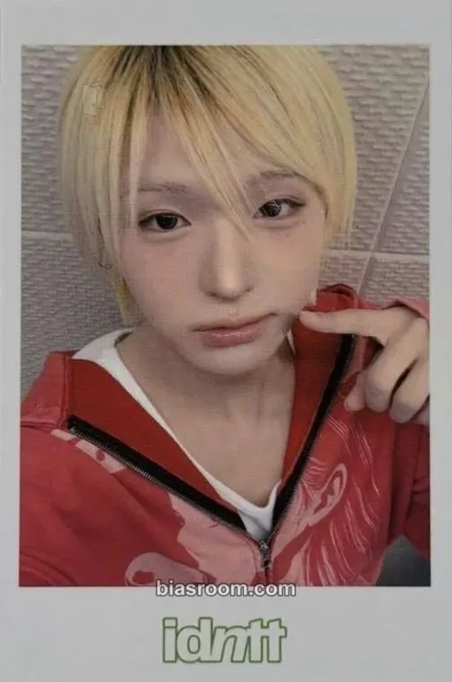 idntt - Lee CheongMyeong - yesweare Album 1st music polaroid round 3 video call (fancall)