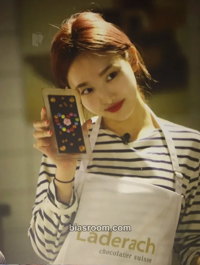 Nayeon STRATEGY トレカ - TWICE | Bias Room