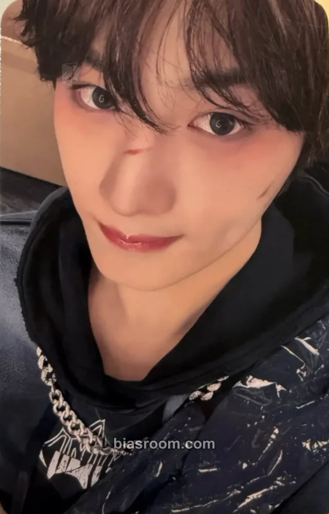 CIX - Hyunsuk - THUNDER FEVER Album fromm store fansign round 5