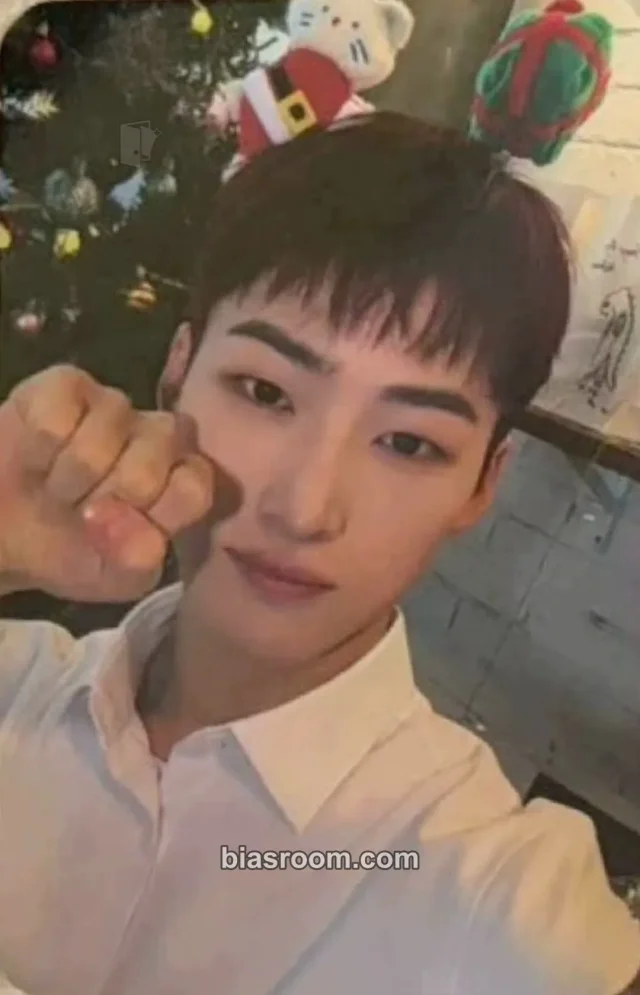 ALL(H)OURS - Youmin - Witness Album soundwave round 6 fansign encore