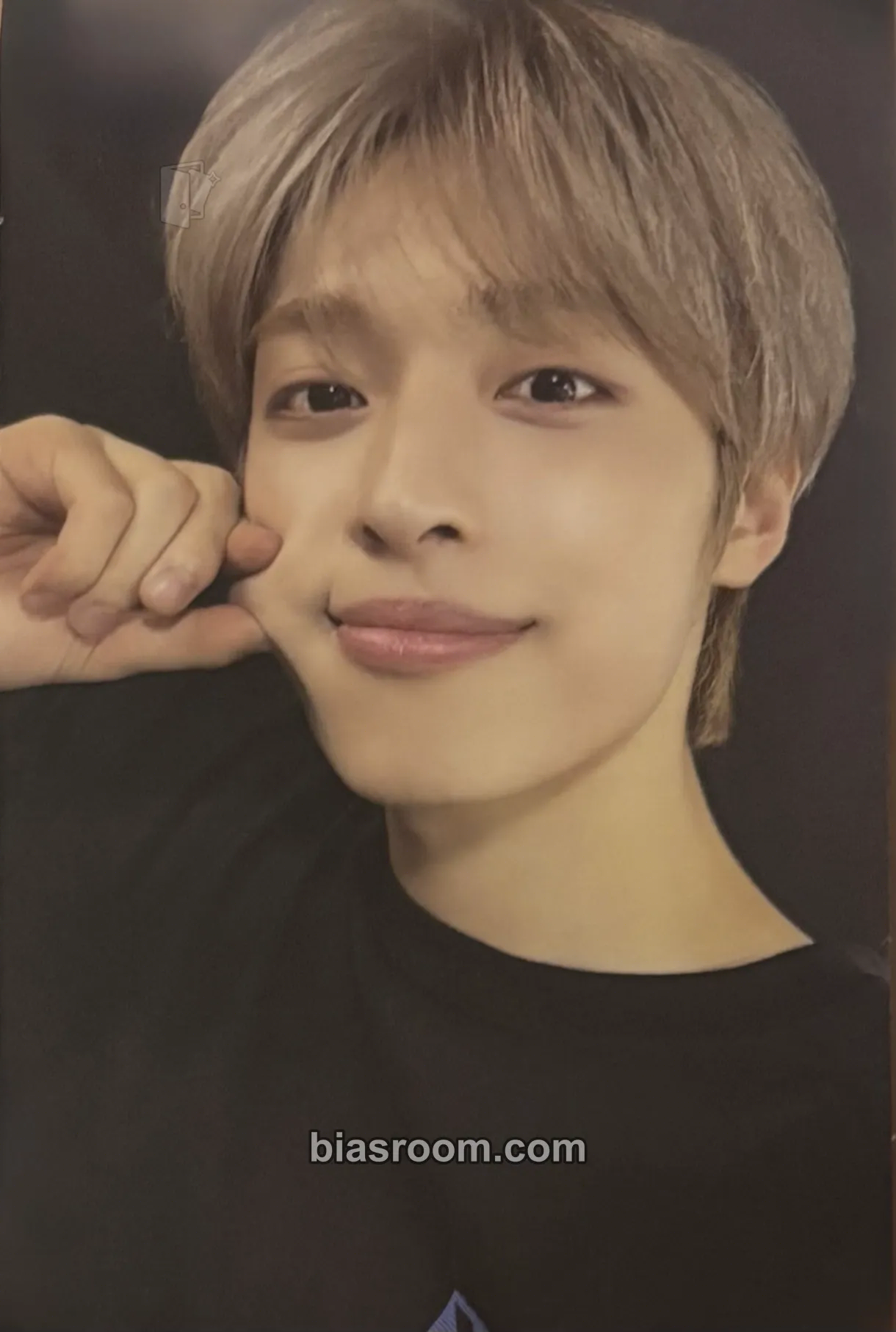 Gaon Closed ♭eta Photocard - Xdinary Heroes | Bias Room