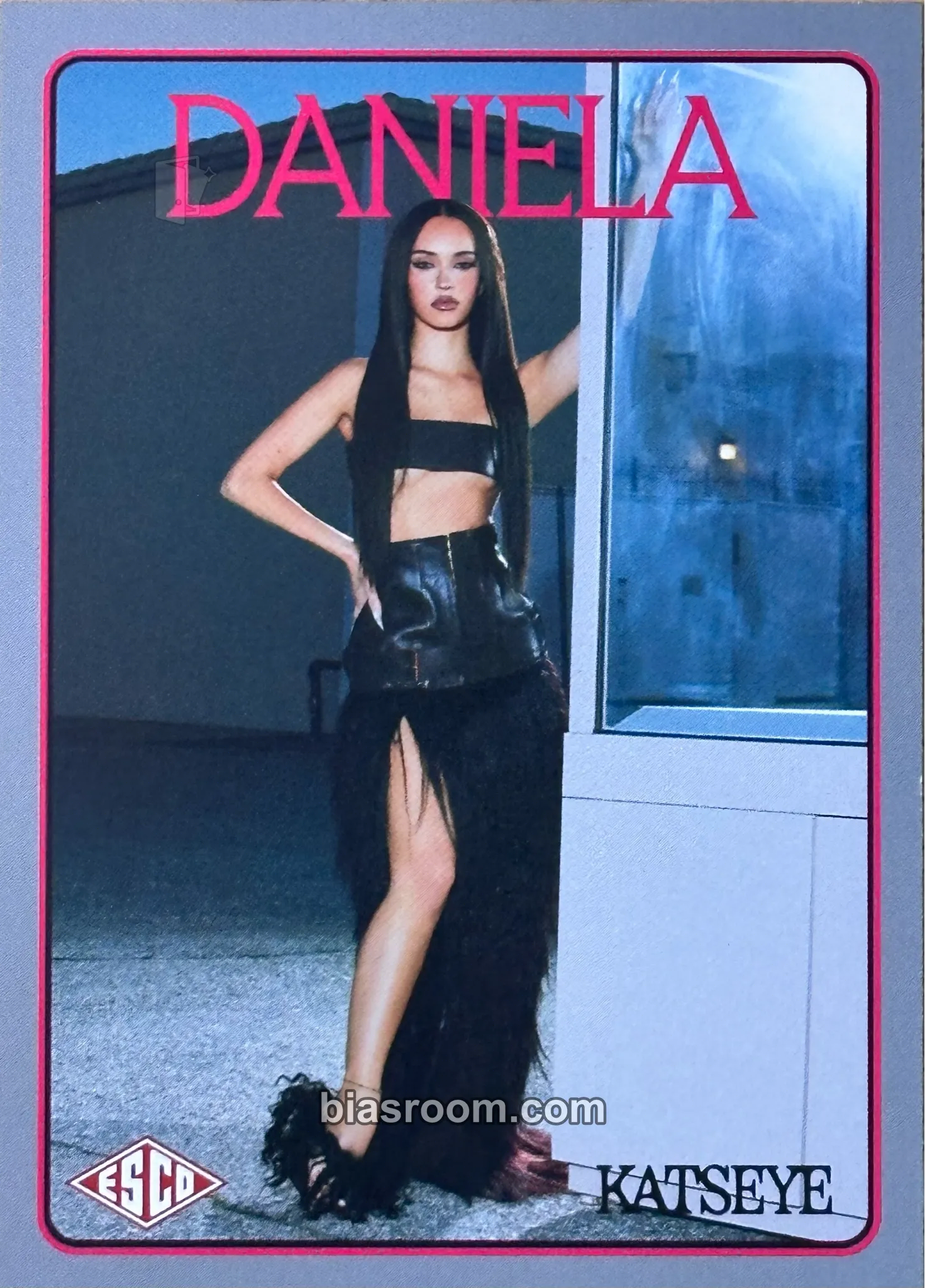 Daniela ESCO “WILD” Trading Cards Photocard - KATSEYE | Bias Room