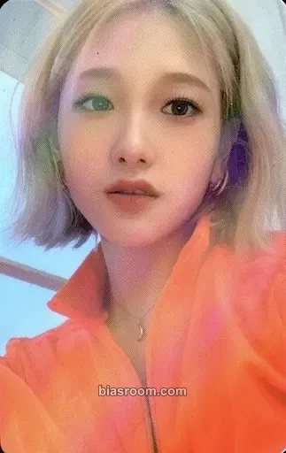 Seoyeon (Y:SY) Midnight Guest Photocard - fromis_9 - fromis_9 K-pop photocard