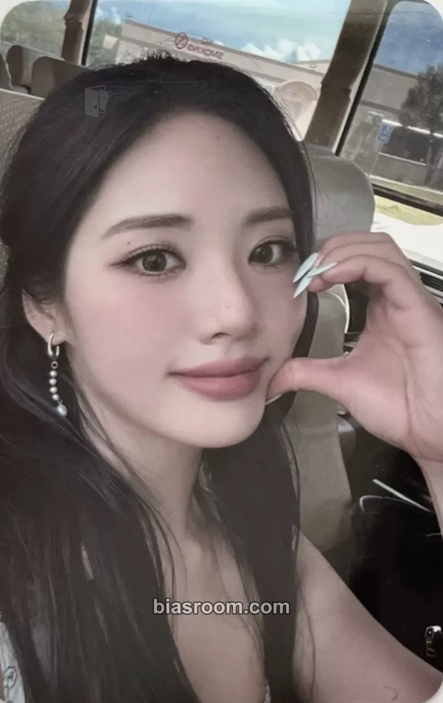 Jiwon From Our Memento Box Photocard - fromis_9 - fromis_9 K-pop photocard