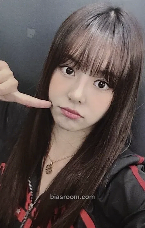 E:U 4EVER GLOW Asia Fanmeeting トレカ - EVERGLOW | Bias Room