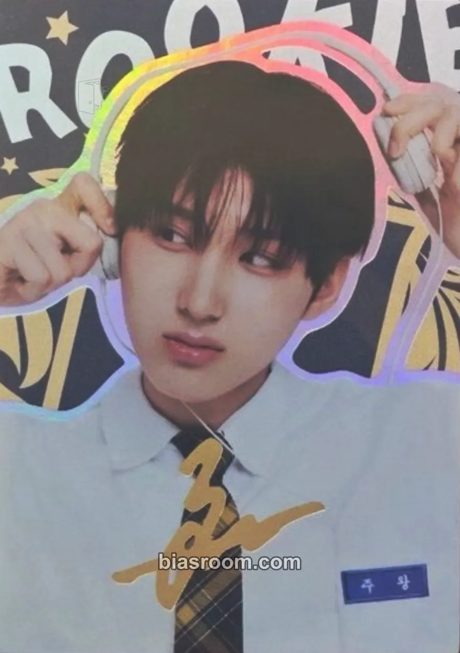 Juwang TELECA 2025 K-POP ROOKIE COLLECTION CARDS トレカ - KickFlip