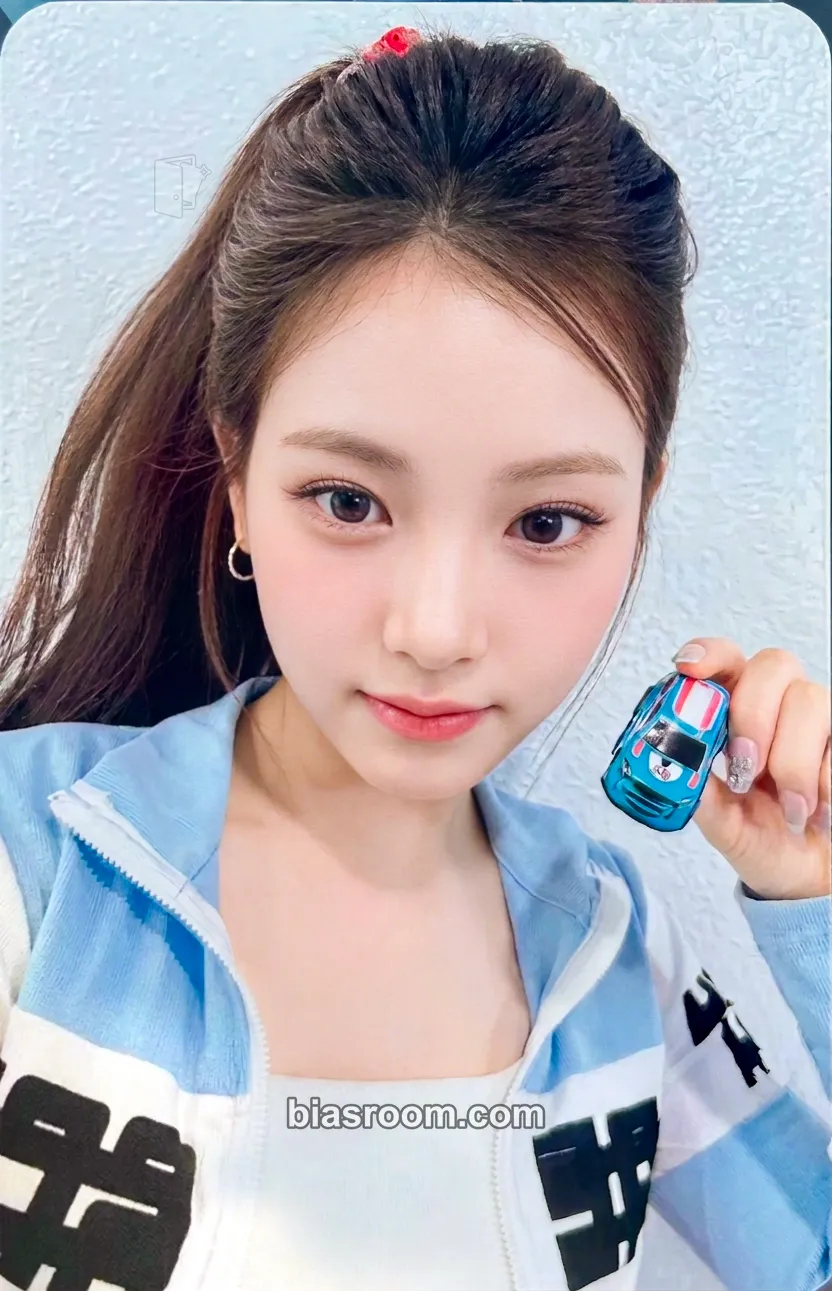 M*u様 RRRing 日本橋会場 限定 トレカ YIHYUN Baby DON M*u様 RRRing