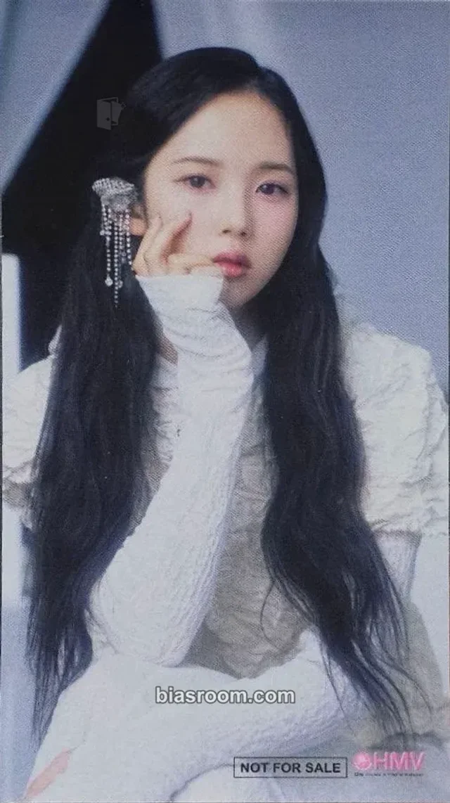 tripleS - Jiwoo - Untitled Album hmv japan purchase benefit sticker sticker card