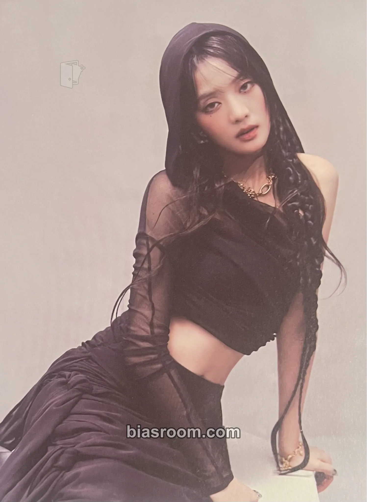 Minnie 2 Photocard - i-dle - i-dle K-pop photocard