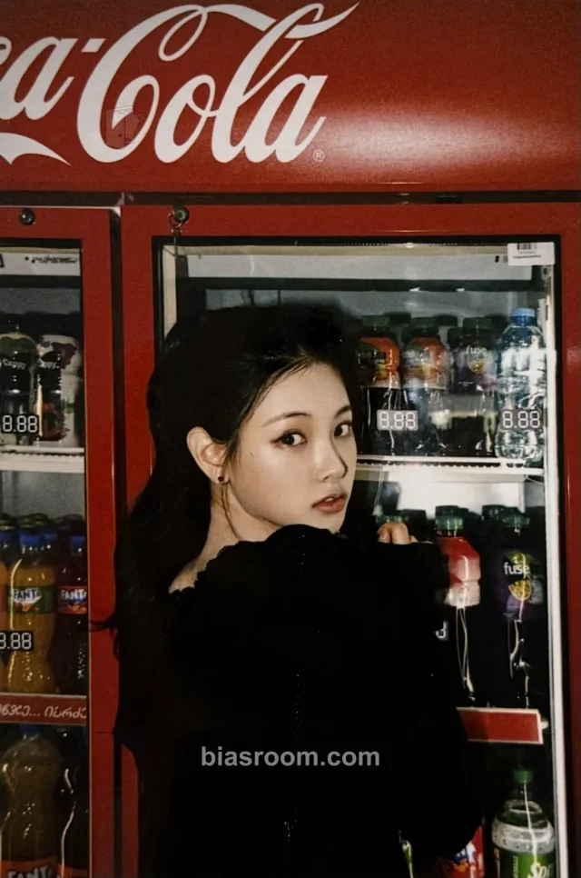 Yihyun After Cry トレカ - Baby DONT Cry | Bias Room
